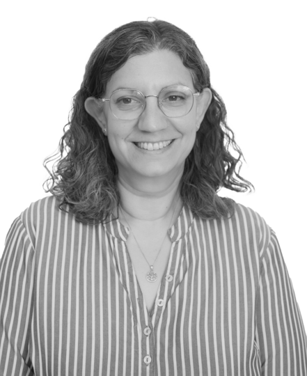  Samantha Reuben