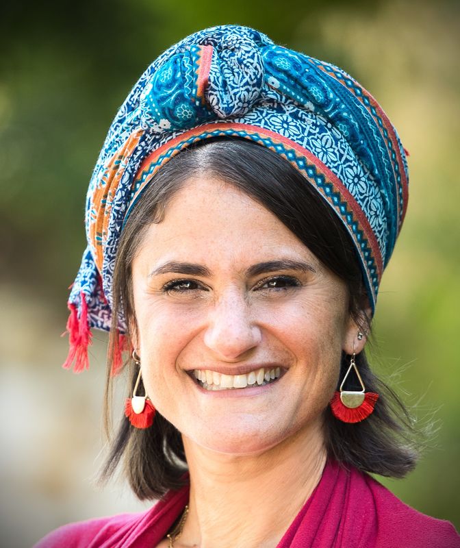 Dr Tanya White